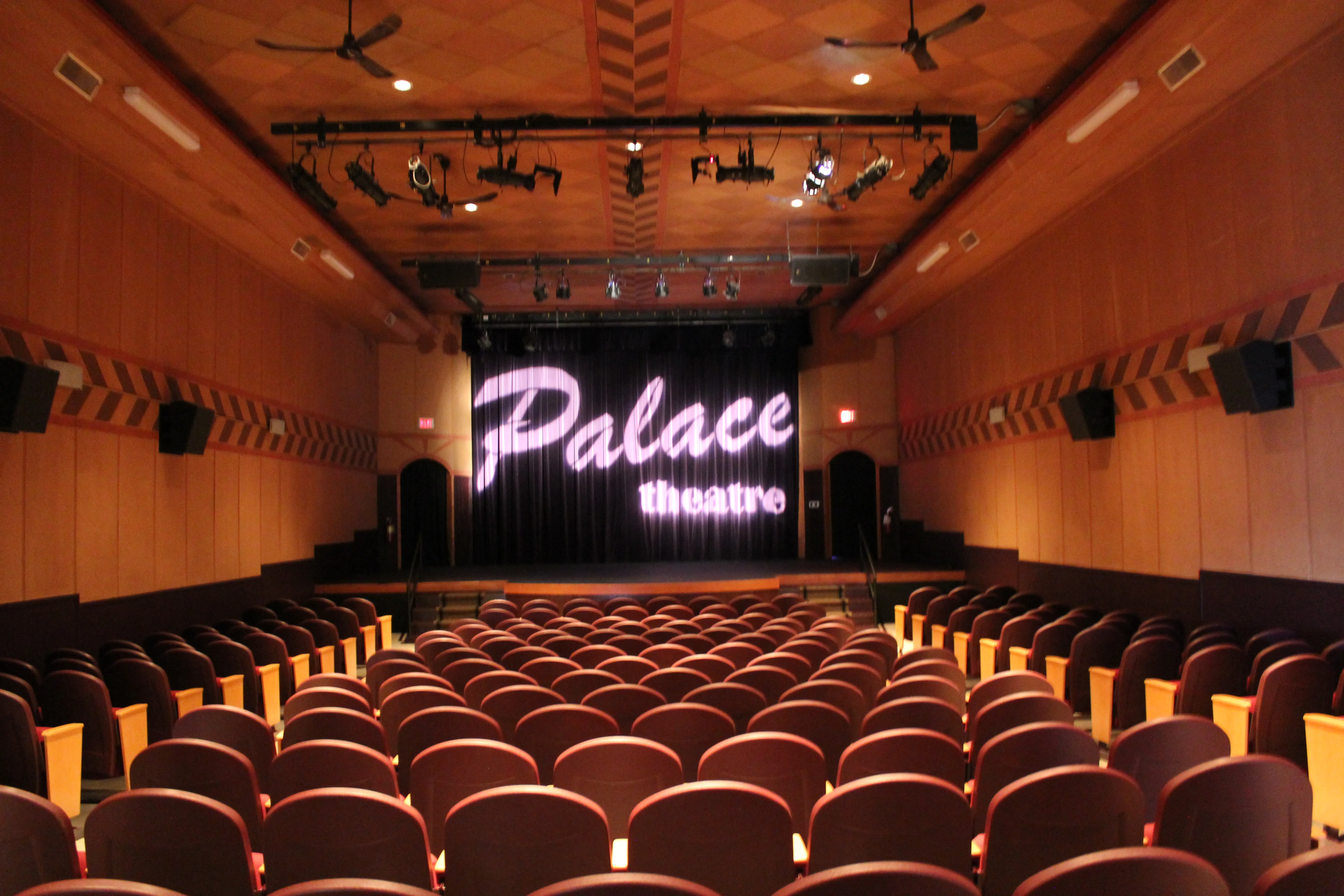 Dayland Palace Theatre